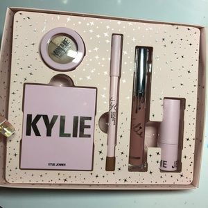 Kylie Try it Kit